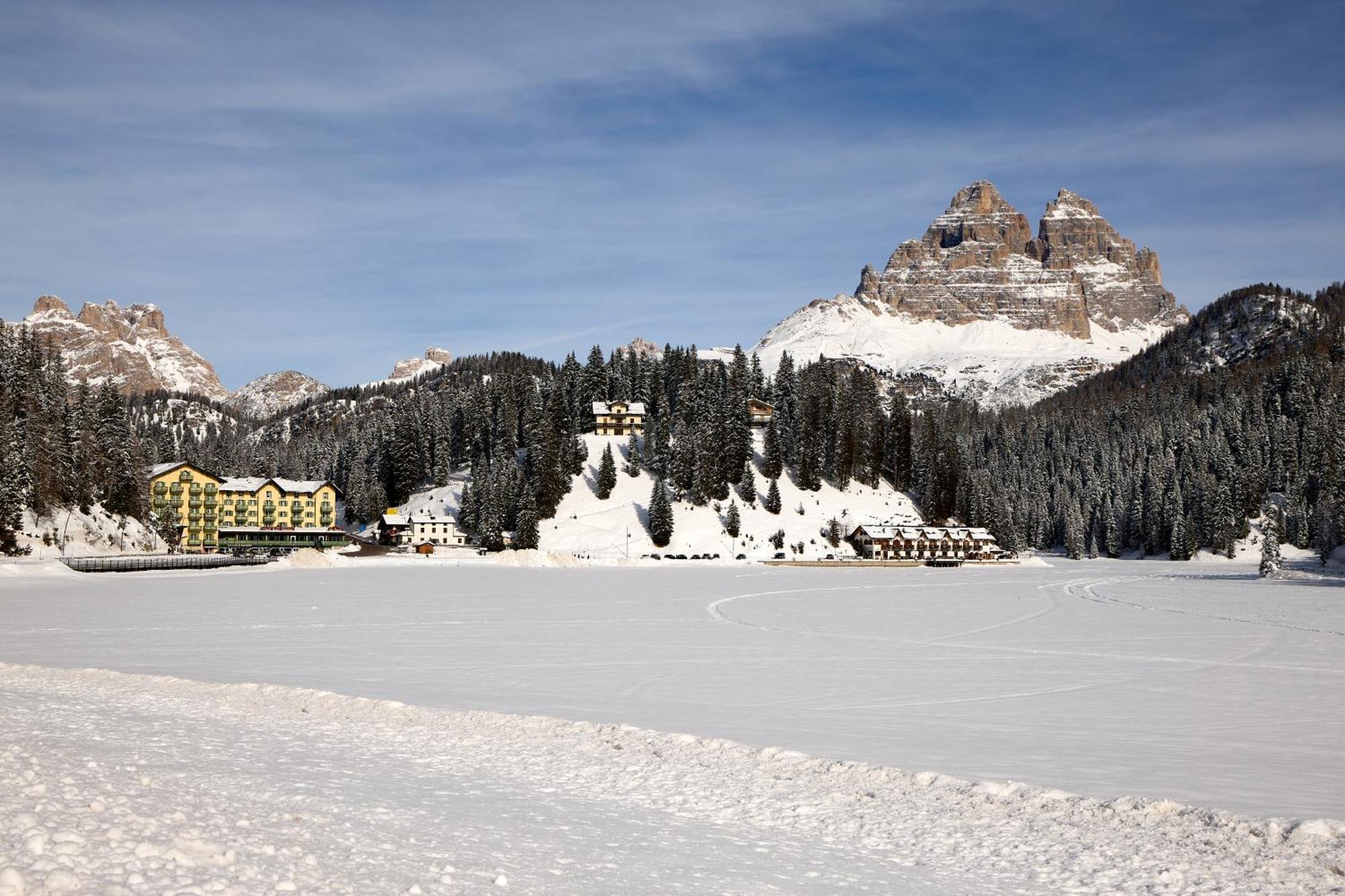 Grand Hotel Misurina Esterno foto