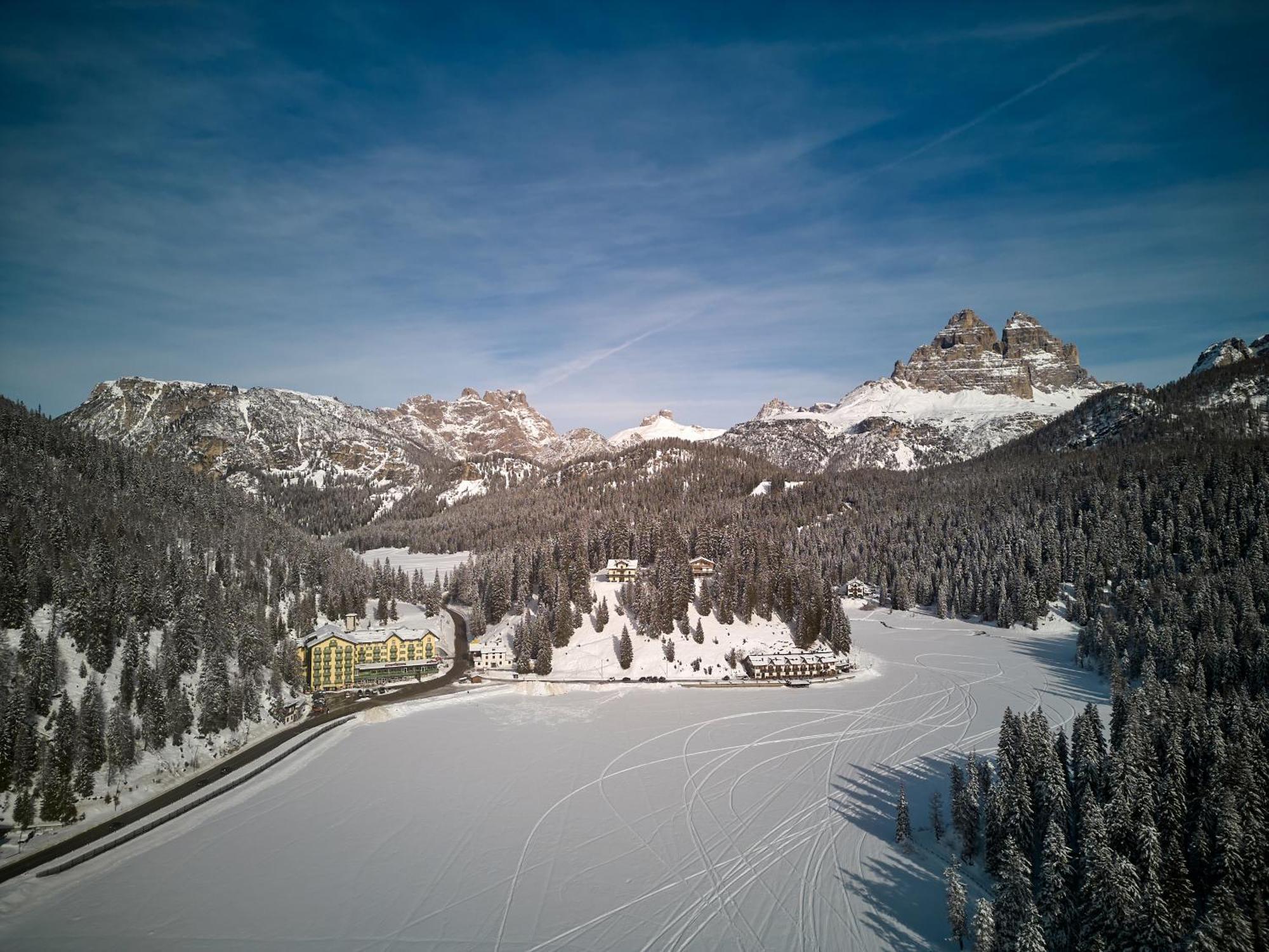Grand Hotel Misurina Esterno foto
